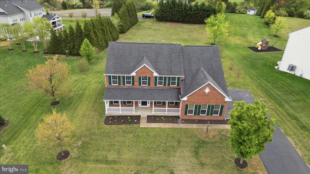 7550 EDINGTON DR, WARRENTON, Virginia 20187, 4 Bedrooms Bedrooms, ,3 BathroomsBathrooms,Residential,7550 EDINGTON DR,VAFQ2021090 MLS # VAFQ2021090