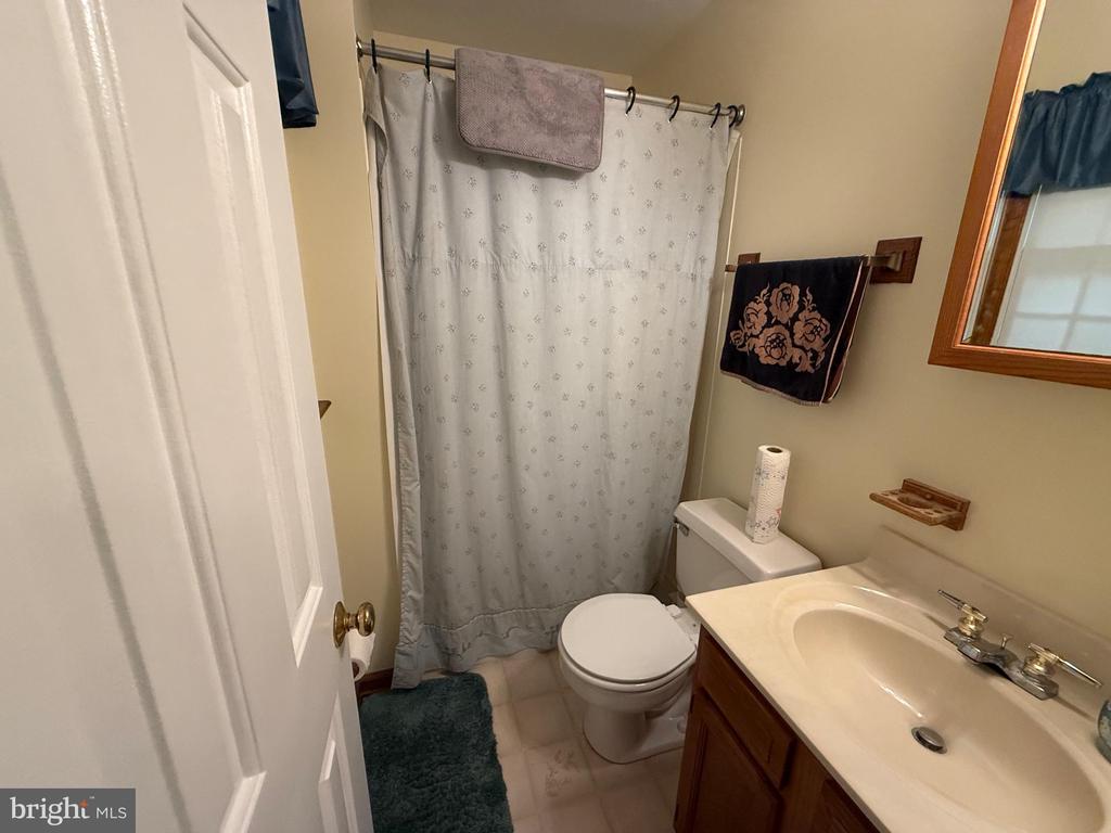 7206 OLD DICKERSONS RD, ORANGE, Virginia 22960, 3 Bedrooms Bedrooms, ,2 BathroomsBathrooms,Residential,7206 OLD DICKERSONS RD,VASP2041260 MLS # VASP2041260