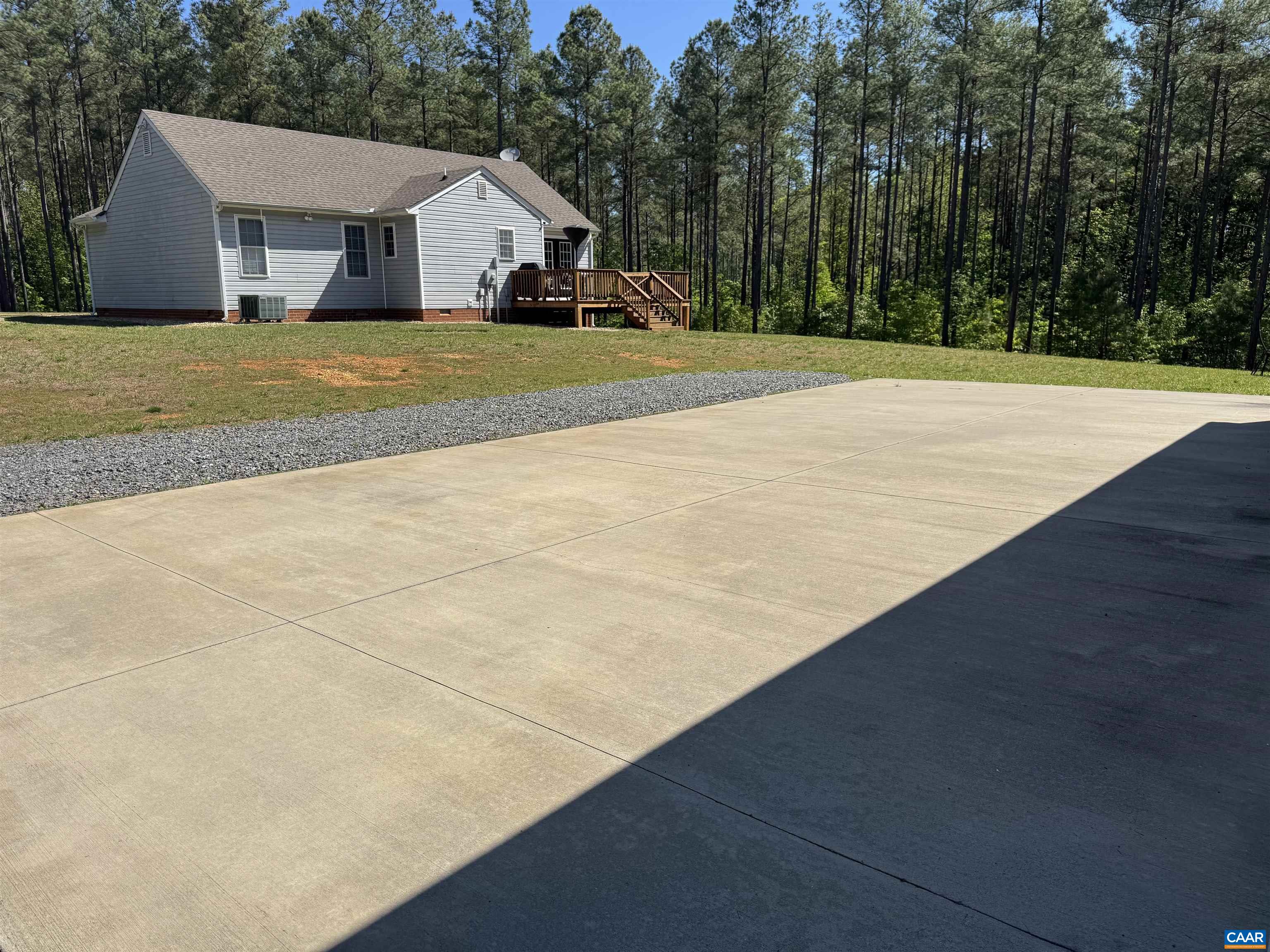 1121 HARDWARE RD, SCOTTSVILLE, Virginia 24590, 3 Bedrooms Bedrooms, ,2 BathroomsBathrooms,Residential,1121 HARDWARE RD,676810 MLS # 676810
