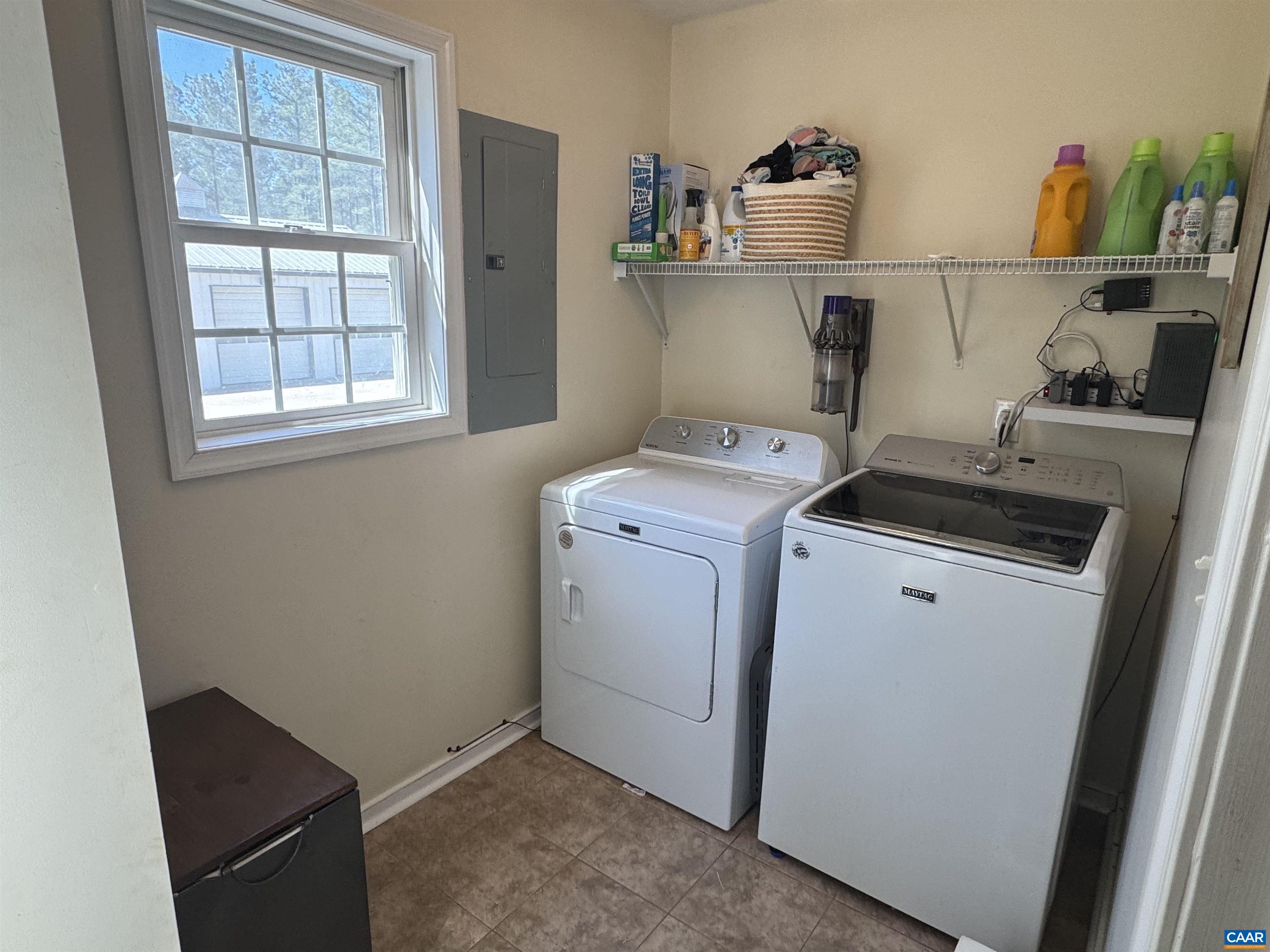 1121 HARDWARE RD, SCOTTSVILLE, Virginia 24590, 3 Bedrooms Bedrooms, ,2 BathroomsBathrooms,Residential,1121 HARDWARE RD,676810 MLS # 676810