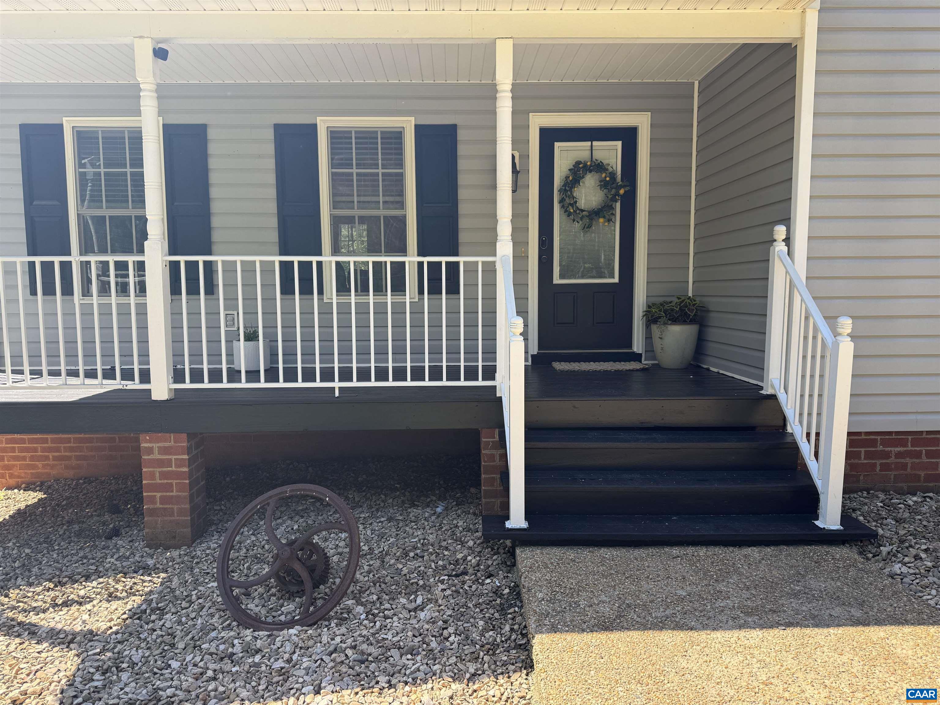 1121 HARDWARE RD, SCOTTSVILLE, Virginia 24590, 3 Bedrooms Bedrooms, ,2 BathroomsBathrooms,Residential,1121 HARDWARE RD,676810 MLS # 676810