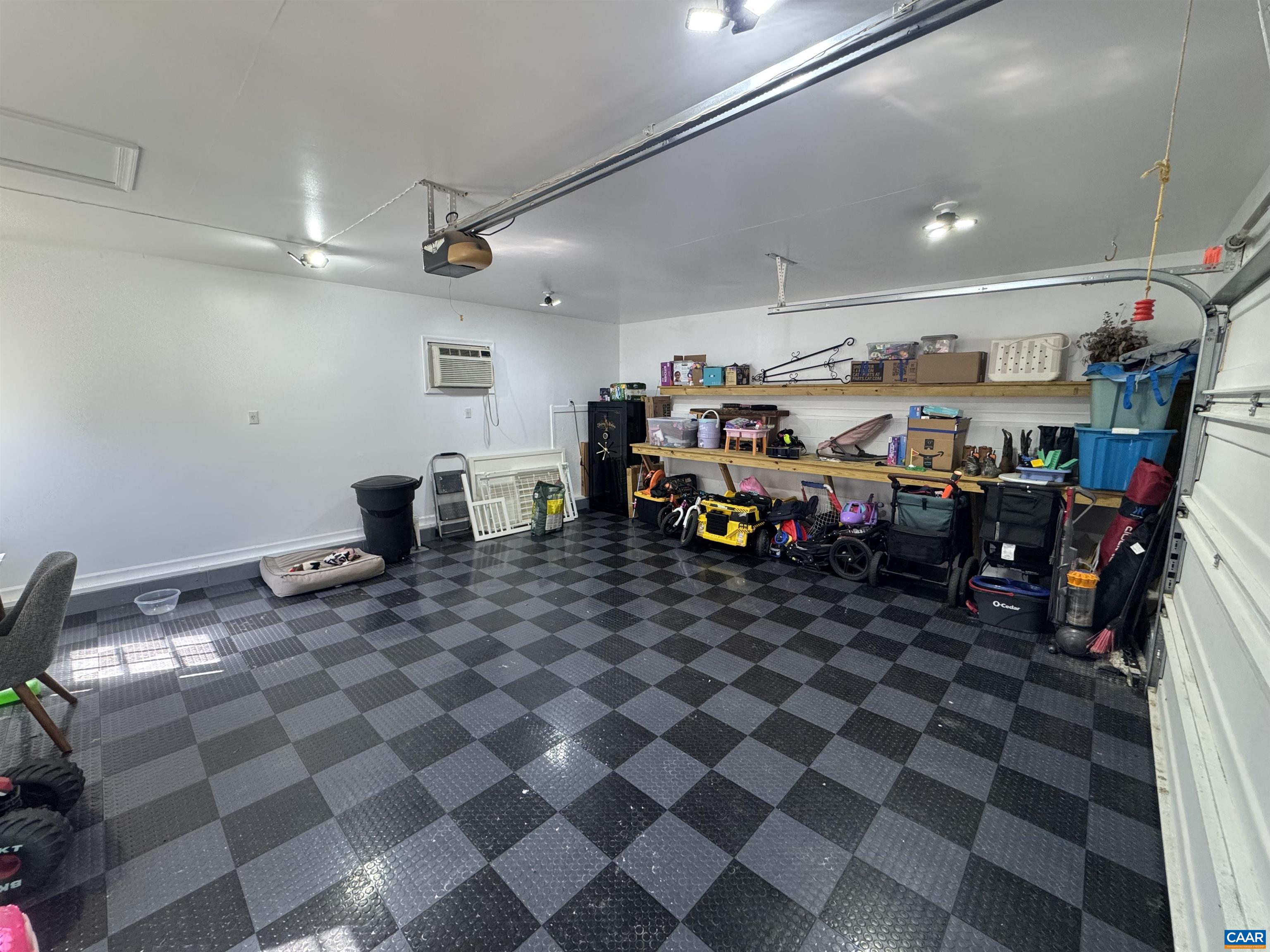 1121 HARDWARE RD, SCOTTSVILLE, Virginia 24590, 3 Bedrooms Bedrooms, ,2 BathroomsBathrooms,Residential,1121 HARDWARE RD,676810 MLS # 676810