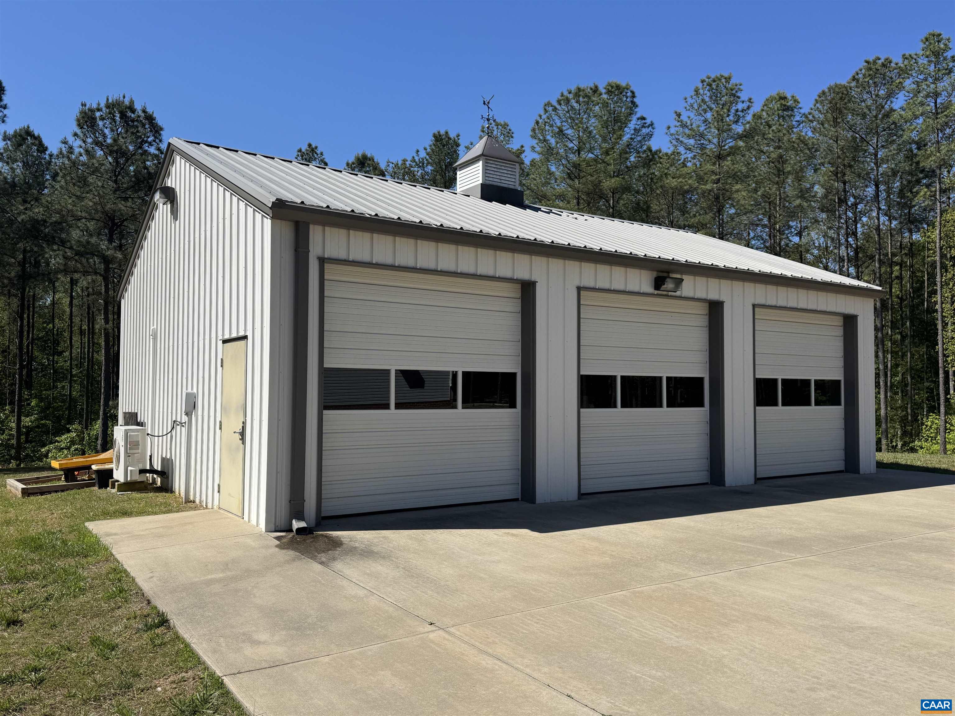 1121 HARDWARE RD, SCOTTSVILLE, Virginia 24590, 3 Bedrooms Bedrooms, ,2 BathroomsBathrooms,Residential,1121 HARDWARE RD,676810 MLS # 676810