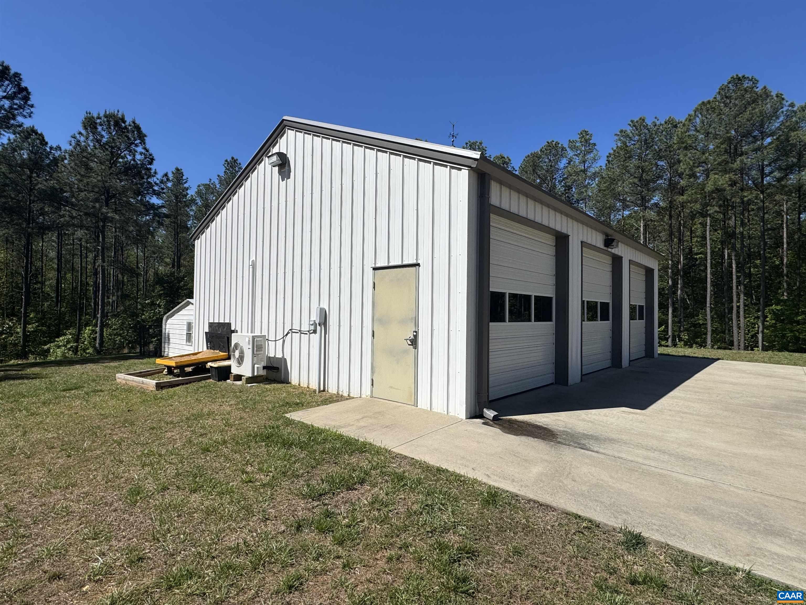 1121 HARDWARE RD, SCOTTSVILLE, Virginia 24590, 3 Bedrooms Bedrooms, ,2 BathroomsBathrooms,Residential,1121 HARDWARE RD,676810 MLS # 676810