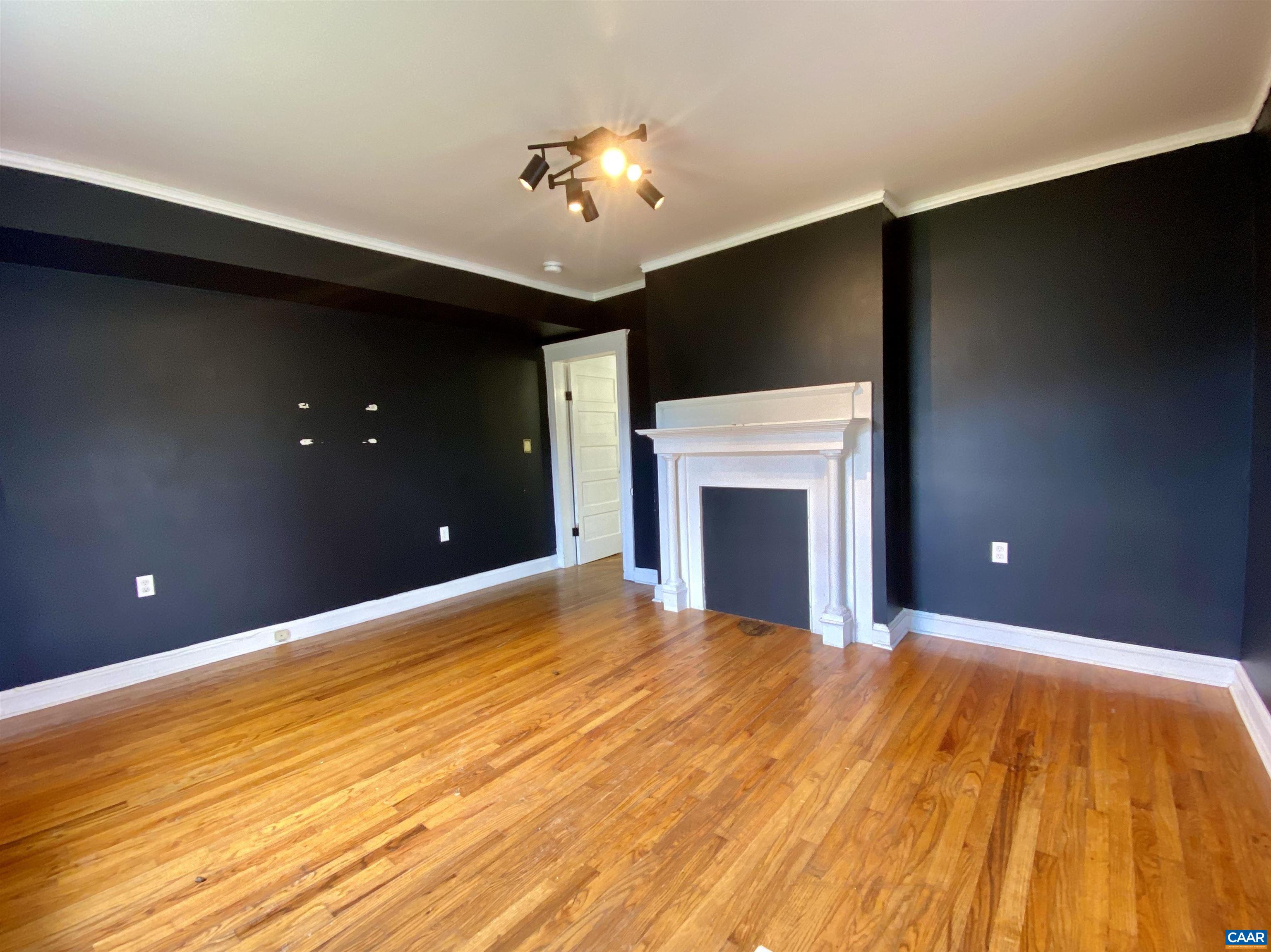 405 E KING ST, GORDONSVILLE, Virginia 22942, 3 Bedrooms Bedrooms, ,2 BathroomsBathrooms,Residential,405 E KING ST,676957 MLS # 676957 405 E KING ST, GORDONSVILLE, Virginia 22942, 3 Bedrooms Bedrooms, ,2 BathroomsBathrooms,Residential,405 E KING ST,676957 MLS # 676957