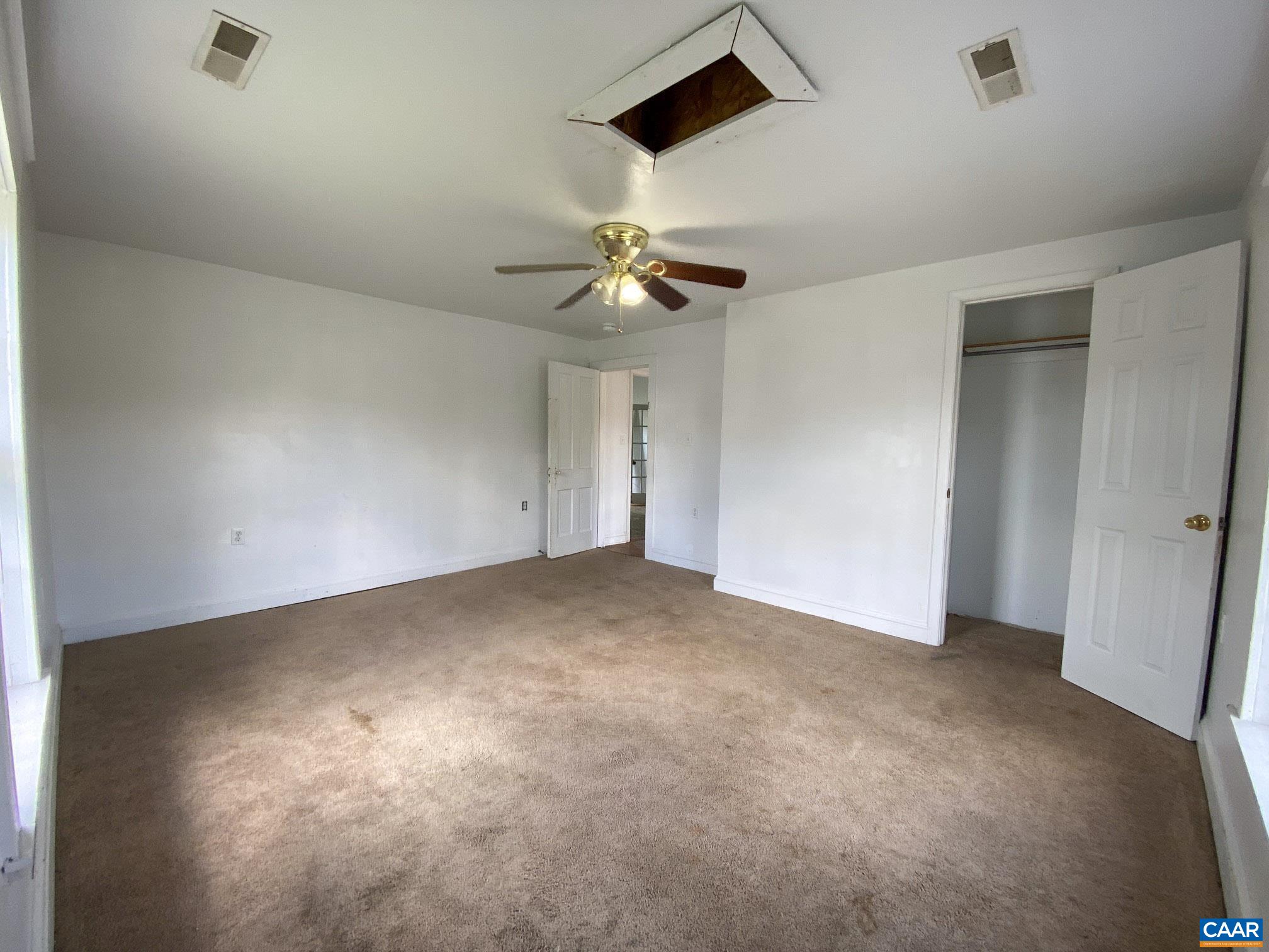 405 E KING ST, GORDONSVILLE, Virginia 22942, 3 Bedrooms Bedrooms, ,2 BathroomsBathrooms,Residential,405 E KING ST,676957 MLS # 676957 405 E KING ST, GORDONSVILLE, Virginia 22942, 3 Bedrooms Bedrooms, ,2 BathroomsBathrooms,Residential,405 E KING ST,676957 MLS # 676957