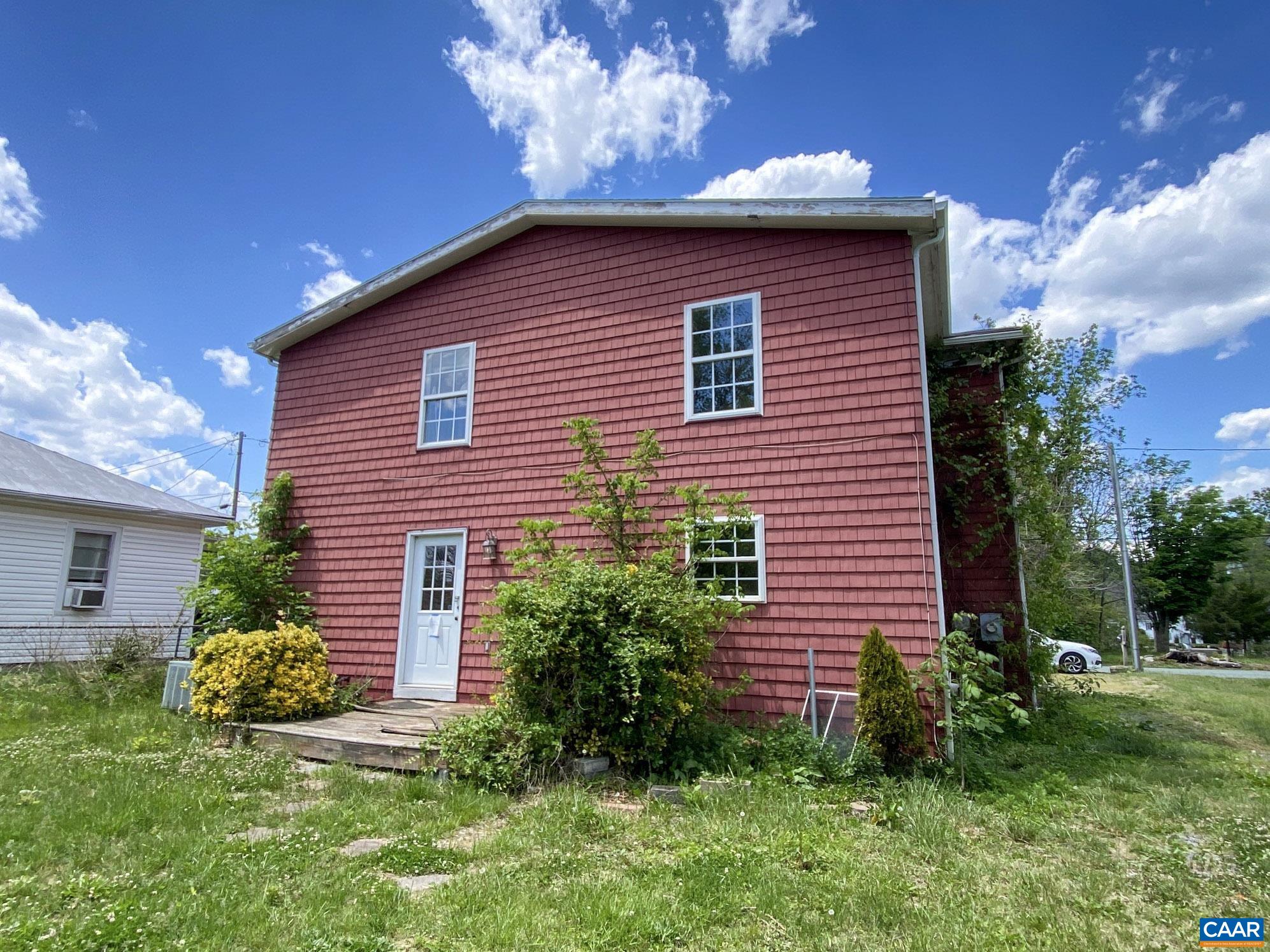 405 E KING ST, GORDONSVILLE, Virginia 22942, 3 Bedrooms Bedrooms, ,2 BathroomsBathrooms,Residential,405 E KING ST,676957 MLS # 676957 405 E KING ST, GORDONSVILLE, Virginia 22942, 3 Bedrooms Bedrooms, ,2 BathroomsBathrooms,Residential,405 E KING ST,676957 MLS # 676957
