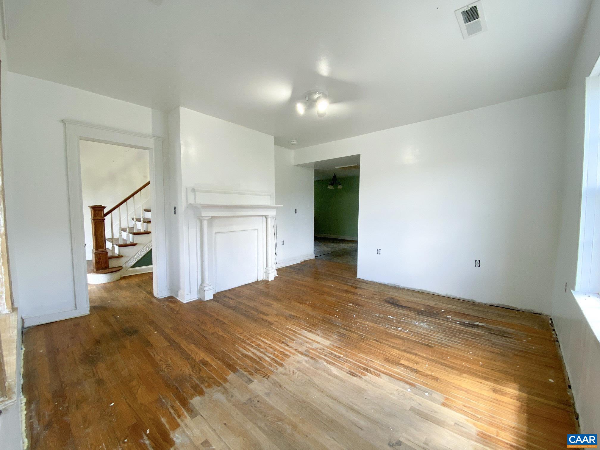 405 E KING ST, GORDONSVILLE, Virginia 22942, 3 Bedrooms Bedrooms, ,2 BathroomsBathrooms,Residential,405 E KING ST,676957 MLS # 676957 405 E KING ST, GORDONSVILLE, Virginia 22942, 3 Bedrooms Bedrooms, ,2 BathroomsBathrooms,Residential,405 E KING ST,676957 MLS # 676957
