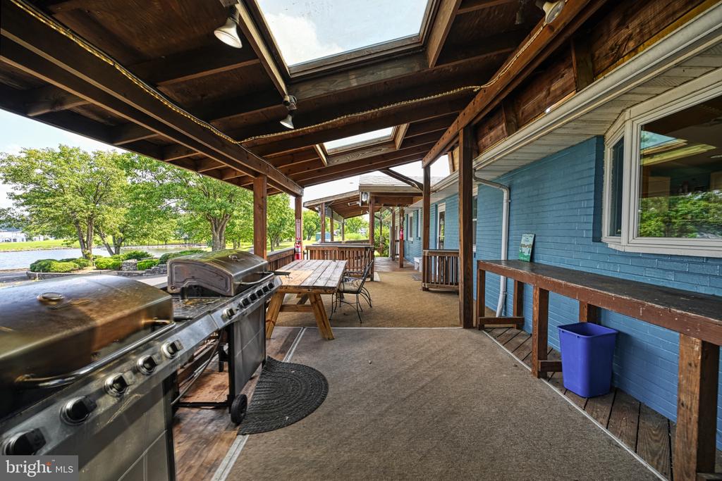 11200 EMERY LN, BUMPASS, Virginia 23024, 7 Bedrooms Bedrooms, ,6 BathroomsBathrooms,Residential,11200 EMERY LN,VASP2038364 MLS # VASP2038364