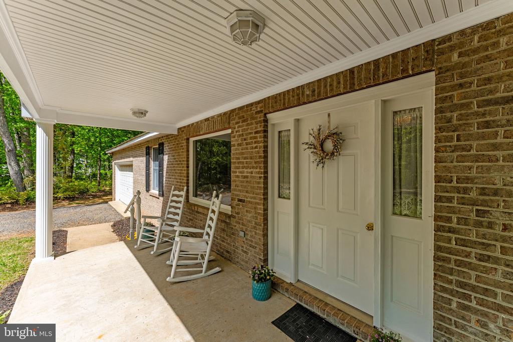 13047 ELK RUN RD, BEALETON, Virginia 22712, 2 Bedrooms Bedrooms, ,2 BathroomsBathrooms,Residential,13047 ELK RUN RD,VAFQ2021522 MLS # VAFQ2021522