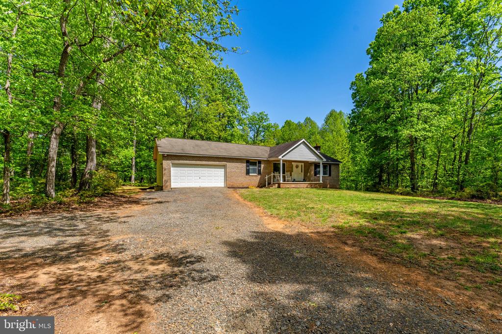 13047 ELK RUN RD, BEALETON, Virginia 22712, 2 Bedrooms Bedrooms, ,2 BathroomsBathrooms,Residential,13047 ELK RUN RD,VAFQ2021522 MLS # VAFQ2021522