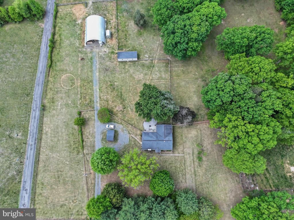 13656 POST OAK RD, SPOTSYLVANIA, Virginia 22551, 3 Bedrooms Bedrooms, ,2 BathroomsBathrooms,Residential,13656 POST OAK RD,VASP2041434 MLS # VASP2041434