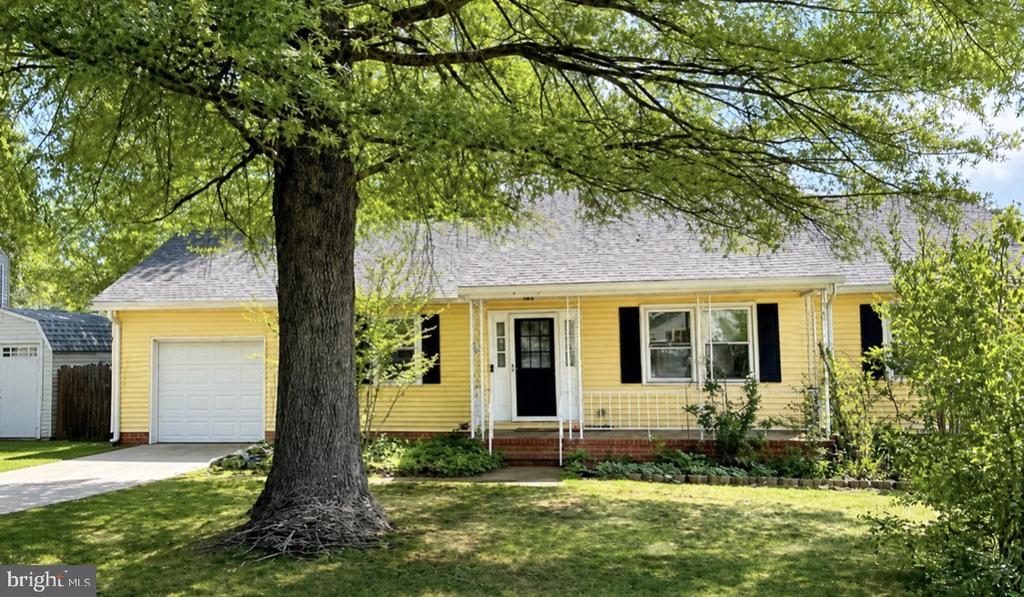 212 GERBER DR, FREDERICKSBURG, Virginia 22408, 3 Bedrooms Bedrooms, ,1 BathroomBathrooms,Residential,212 GERBER DR,VASP2041594 MLS # VASP2041594