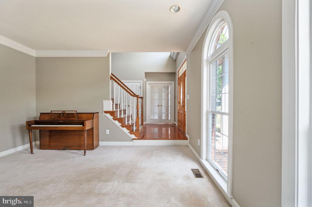 12814 WILLOW POINT DR, FREDERICKSBURG, Virginia 22408, 4 Bedrooms Bedrooms, ,3 BathroomsBathrooms,Residential,12814 WILLOW POINT DR,VASP2041642 MLS # VASP2041642