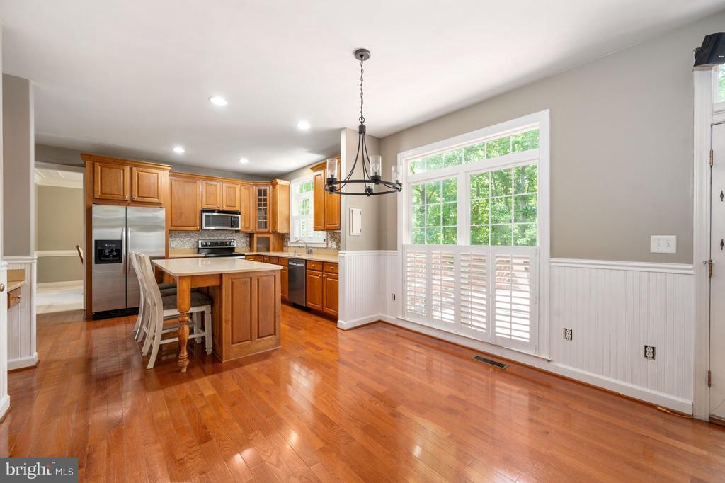 12814 WILLOW POINT DR, FREDERICKSBURG, Virginia 22408, 4 Bedrooms Bedrooms, ,3 BathroomsBathrooms,Residential,12814 WILLOW POINT DR,VASP2041642 MLS # VASP2041642