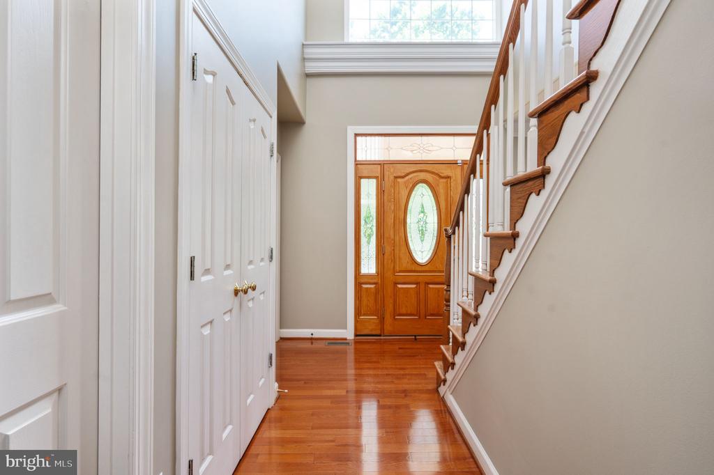 12814 WILLOW POINT DR, FREDERICKSBURG, Virginia 22408, 4 Bedrooms Bedrooms, ,3 BathroomsBathrooms,Residential,12814 WILLOW POINT DR,VASP2041642 MLS # VASP2041642