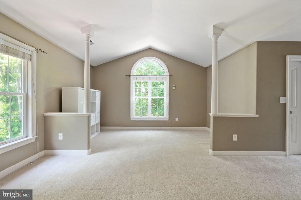 12814 WILLOW POINT DR, FREDERICKSBURG, Virginia 22408, 4 Bedrooms Bedrooms, ,3 BathroomsBathrooms,Residential,12814 WILLOW POINT DR,VASP2041642 MLS # VASP2041642
