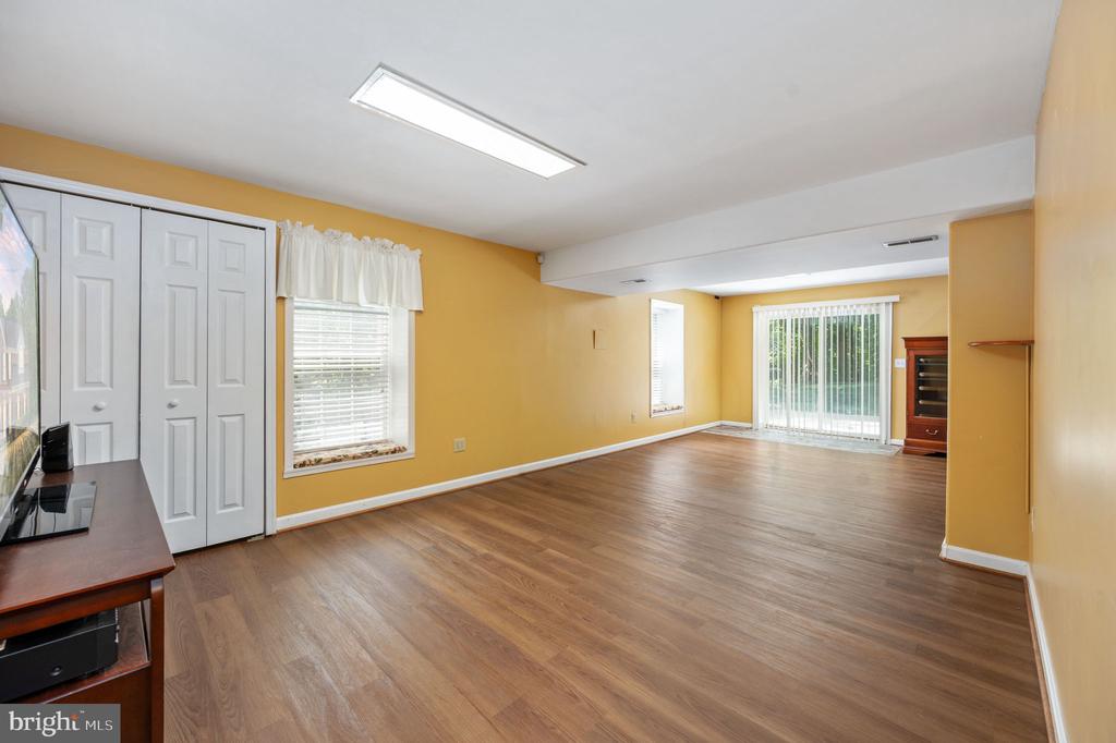 12814 WILLOW POINT DR, FREDERICKSBURG, Virginia 22408, 4 Bedrooms Bedrooms, ,3 BathroomsBathrooms,Residential,12814 WILLOW POINT DR,VASP2041642 MLS # VASP2041642
