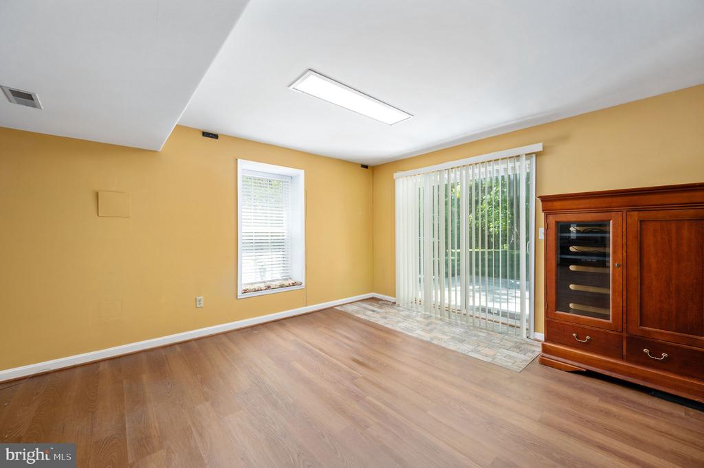 12814 WILLOW POINT DR, FREDERICKSBURG, Virginia 22408, 4 Bedrooms Bedrooms, ,3 BathroomsBathrooms,Residential,12814 WILLOW POINT DR,VASP2041642 MLS # VASP2041642