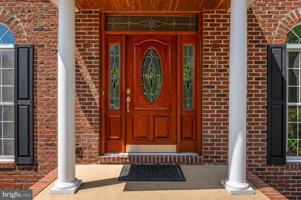 12814 WILLOW POINT DR, FREDERICKSBURG, Virginia 22408, 4 Bedrooms Bedrooms, ,3 BathroomsBathrooms,Residential,12814 WILLOW POINT DR,VASP2041642 MLS # VASP2041642