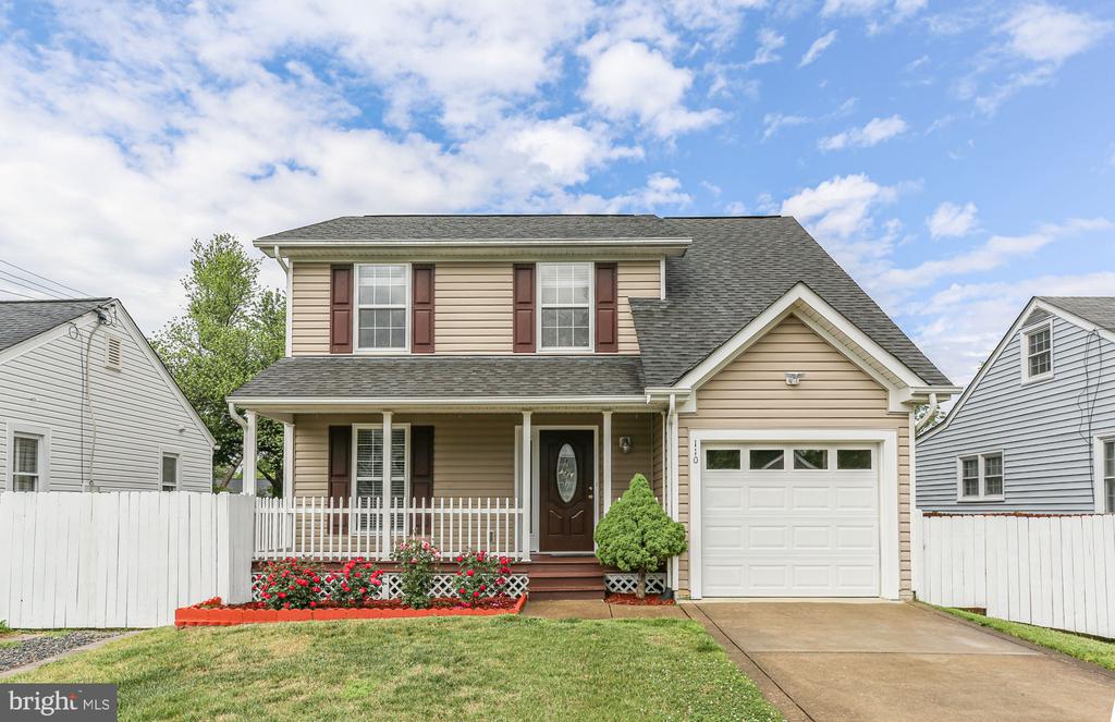 110 MOSBY ST, FREDERICKSBURG, Virginia 22408, 4 Bedrooms Bedrooms, ,2 BathroomsBathrooms,Residential,110 MOSBY ST,VASP2041716 MLS # VASP2041716
