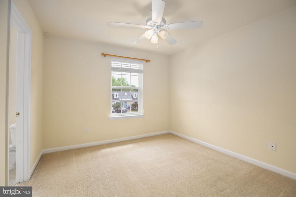 110 MOSBY ST, FREDERICKSBURG, Virginia 22408, 4 Bedrooms Bedrooms, ,2 BathroomsBathrooms,Residential,110 MOSBY ST,VASP2041716 MLS # VASP2041716