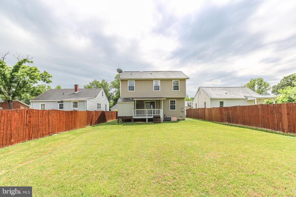 110 MOSBY ST, FREDERICKSBURG, Virginia 22408, 4 Bedrooms Bedrooms, ,2 BathroomsBathrooms,Residential,110 MOSBY ST,VASP2041716 MLS # VASP2041716