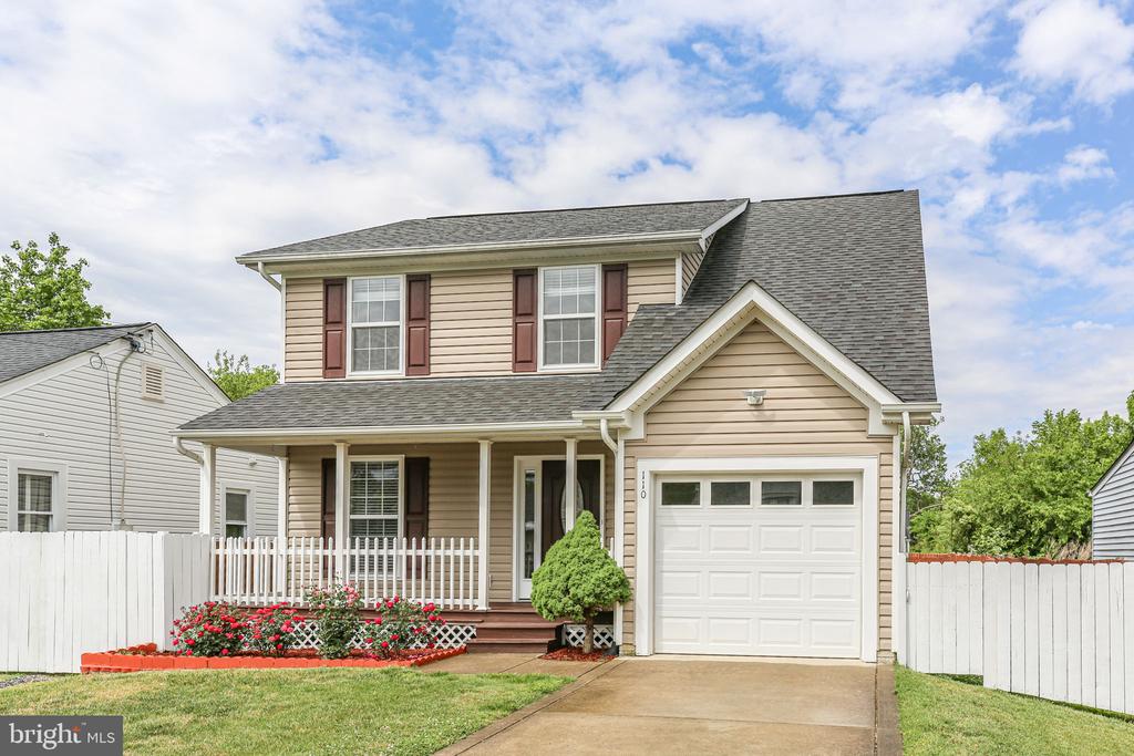 110 MOSBY ST, FREDERICKSBURG, Virginia 22408, 4 Bedrooms Bedrooms, ,2 BathroomsBathrooms,Residential,110 MOSBY ST,VASP2041716 MLS # VASP2041716