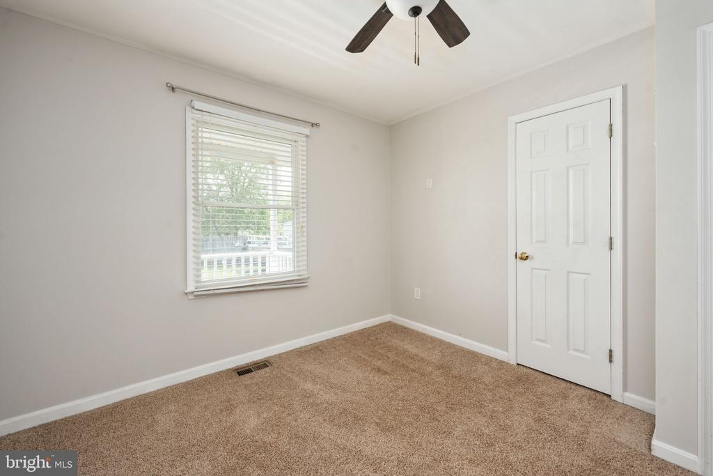 11211 WOLFE CT, BEALETON, Virginia 22712, 3 Bedrooms Bedrooms, ,2 BathroomsBathrooms,Residential,11211 WOLFE CT,VAFQ2021988 MLS # VAFQ2021988