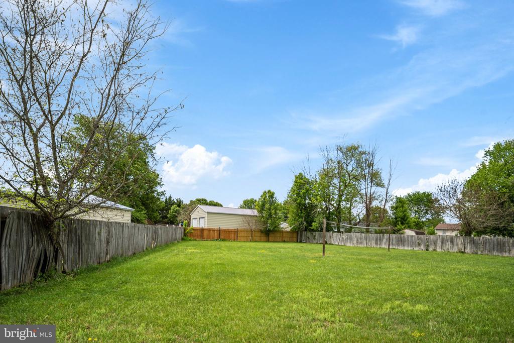 11211 WOLFE CT, BEALETON, Virginia 22712, 3 Bedrooms Bedrooms, ,2 BathroomsBathrooms,Residential,11211 WOLFE CT,VAFQ2021988 MLS # VAFQ2021988