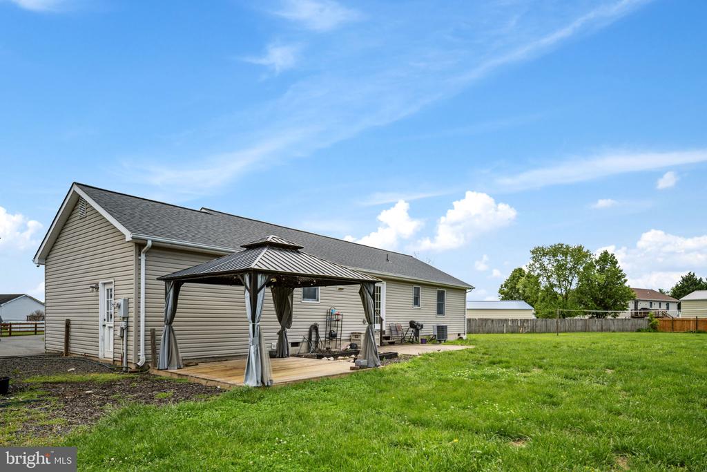 11211 WOLFE CT, BEALETON, Virginia 22712, 3 Bedrooms Bedrooms, ,2 BathroomsBathrooms,Residential,11211 WOLFE CT,VAFQ2021988 MLS # VAFQ2021988