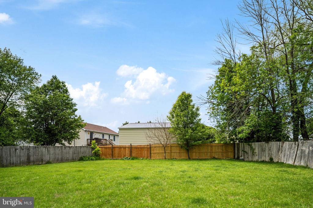 11211 WOLFE CT, BEALETON, Virginia 22712, 3 Bedrooms Bedrooms, ,2 BathroomsBathrooms,Residential,11211 WOLFE CT,VAFQ2021988 MLS # VAFQ2021988