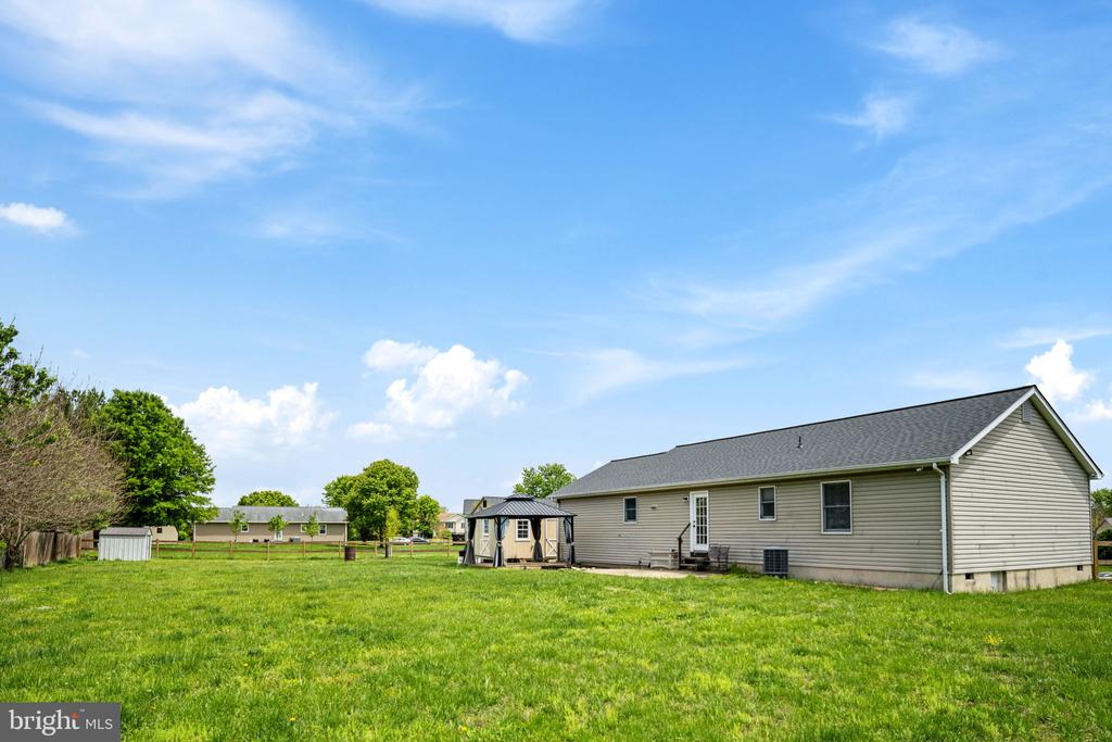 11211 WOLFE CT, BEALETON, Virginia 22712, 3 Bedrooms Bedrooms, ,2 BathroomsBathrooms,Residential,11211 WOLFE CT,VAFQ2021988 MLS # VAFQ2021988