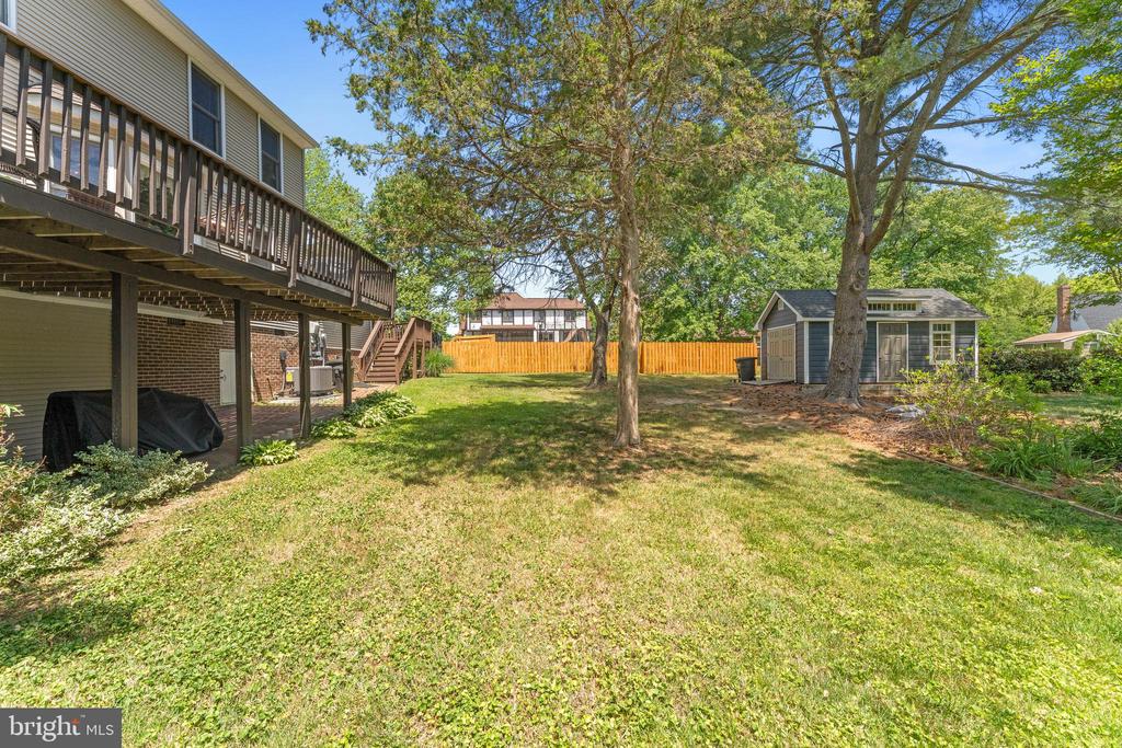 11301 BEAUCLAIRE BLVD, FREDERICKSBURG, Virginia 22408, 5 Bedrooms Bedrooms, ,3 BathroomsBathrooms,Residential,11301 BEAUCLAIRE BLVD,VASP2041678 MLS # VASP2041678