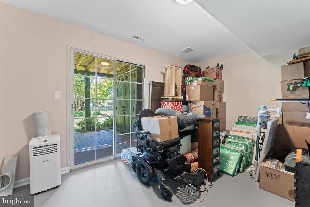 11301 BEAUCLAIRE BLVD, FREDERICKSBURG, Virginia 22408, 5 Bedrooms Bedrooms, ,3 BathroomsBathrooms,Residential,11301 BEAUCLAIRE BLVD,VASP2041678 MLS # VASP2041678