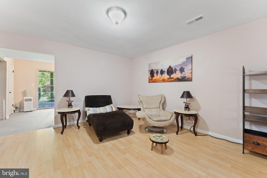 11301 BEAUCLAIRE BLVD, FREDERICKSBURG, Virginia 22408, 5 Bedrooms Bedrooms, ,3 BathroomsBathrooms,Residential,11301 BEAUCLAIRE BLVD,VASP2041678 MLS # VASP2041678
