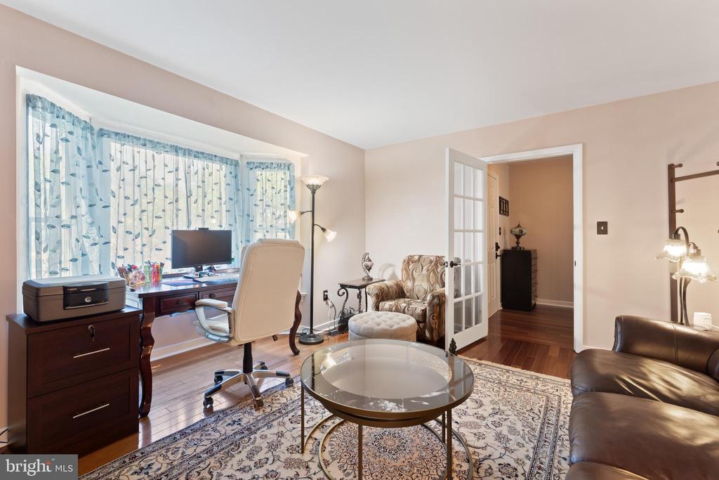 11301 BEAUCLAIRE BLVD, FREDERICKSBURG, Virginia 22408, 5 Bedrooms Bedrooms, ,3 BathroomsBathrooms,Residential,11301 BEAUCLAIRE BLVD,VASP2041678 MLS # VASP2041678
