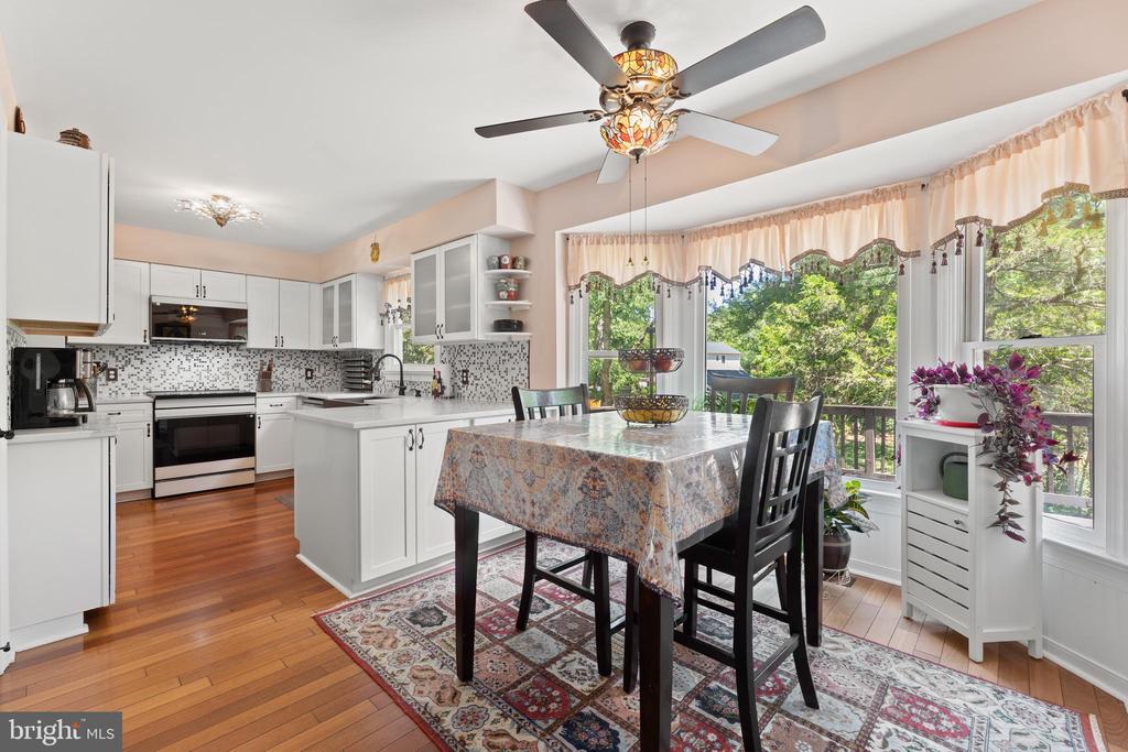 11301 BEAUCLAIRE BLVD, FREDERICKSBURG, Virginia 22408, 5 Bedrooms Bedrooms, ,3 BathroomsBathrooms,Residential,11301 BEAUCLAIRE BLVD,VASP2041678 MLS # VASP2041678