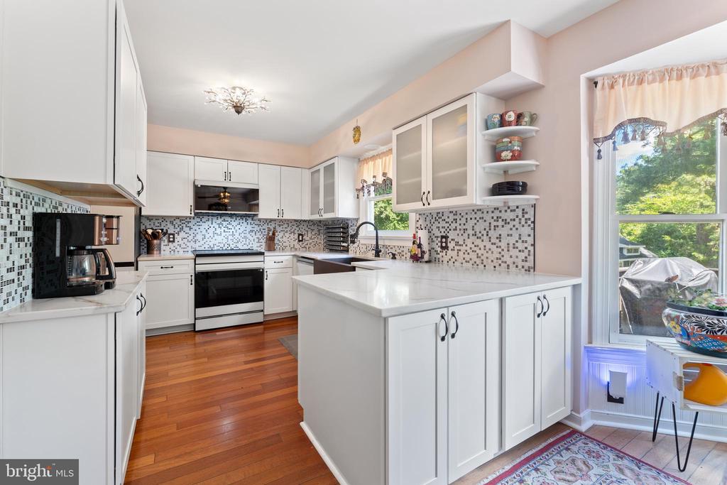 11301 BEAUCLAIRE BLVD, FREDERICKSBURG, Virginia 22408, 5 Bedrooms Bedrooms, ,3 BathroomsBathrooms,Residential,11301 BEAUCLAIRE BLVD,VASP2041678 MLS # VASP2041678