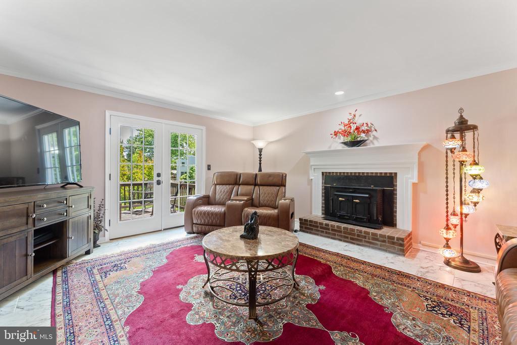 11301 BEAUCLAIRE BLVD, FREDERICKSBURG, Virginia 22408, 5 Bedrooms Bedrooms, ,3 BathroomsBathrooms,Residential,11301 BEAUCLAIRE BLVD,VASP2041678 MLS # VASP2041678