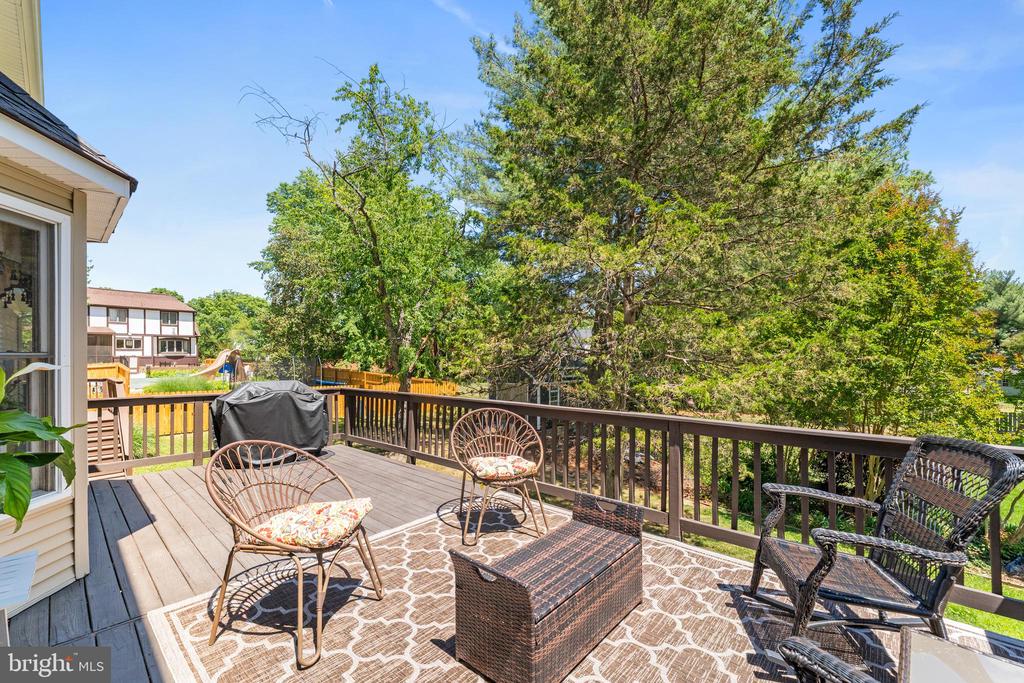 11301 BEAUCLAIRE BLVD, FREDERICKSBURG, Virginia 22408, 5 Bedrooms Bedrooms, ,3 BathroomsBathrooms,Residential,11301 BEAUCLAIRE BLVD,VASP2041678 MLS # VASP2041678