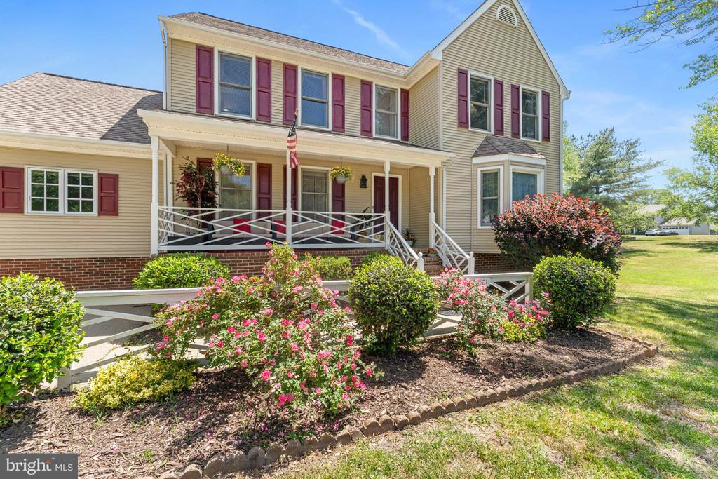 11301 BEAUCLAIRE BLVD, FREDERICKSBURG, Virginia 22408, 5 Bedrooms Bedrooms, ,3 BathroomsBathrooms,Residential,11301 BEAUCLAIRE BLVD,VASP2041678 MLS # VASP2041678