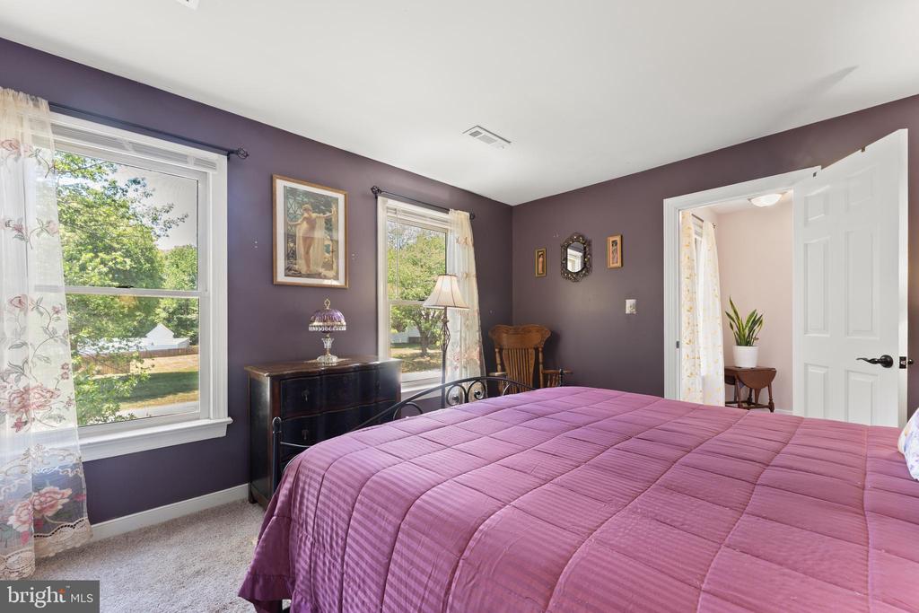 11301 BEAUCLAIRE BLVD, FREDERICKSBURG, Virginia 22408, 5 Bedrooms Bedrooms, ,3 BathroomsBathrooms,Residential,11301 BEAUCLAIRE BLVD,VASP2041678 MLS # VASP2041678