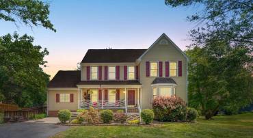 11301 BEAUCLAIRE BLVD, FREDERICKSBURG, Virginia 22408, 5 Bedrooms Bedrooms, ,3 BathroomsBathrooms,Residential,11301 BEAUCLAIRE BLVD,VASP2041678 MLS # VASP2041678