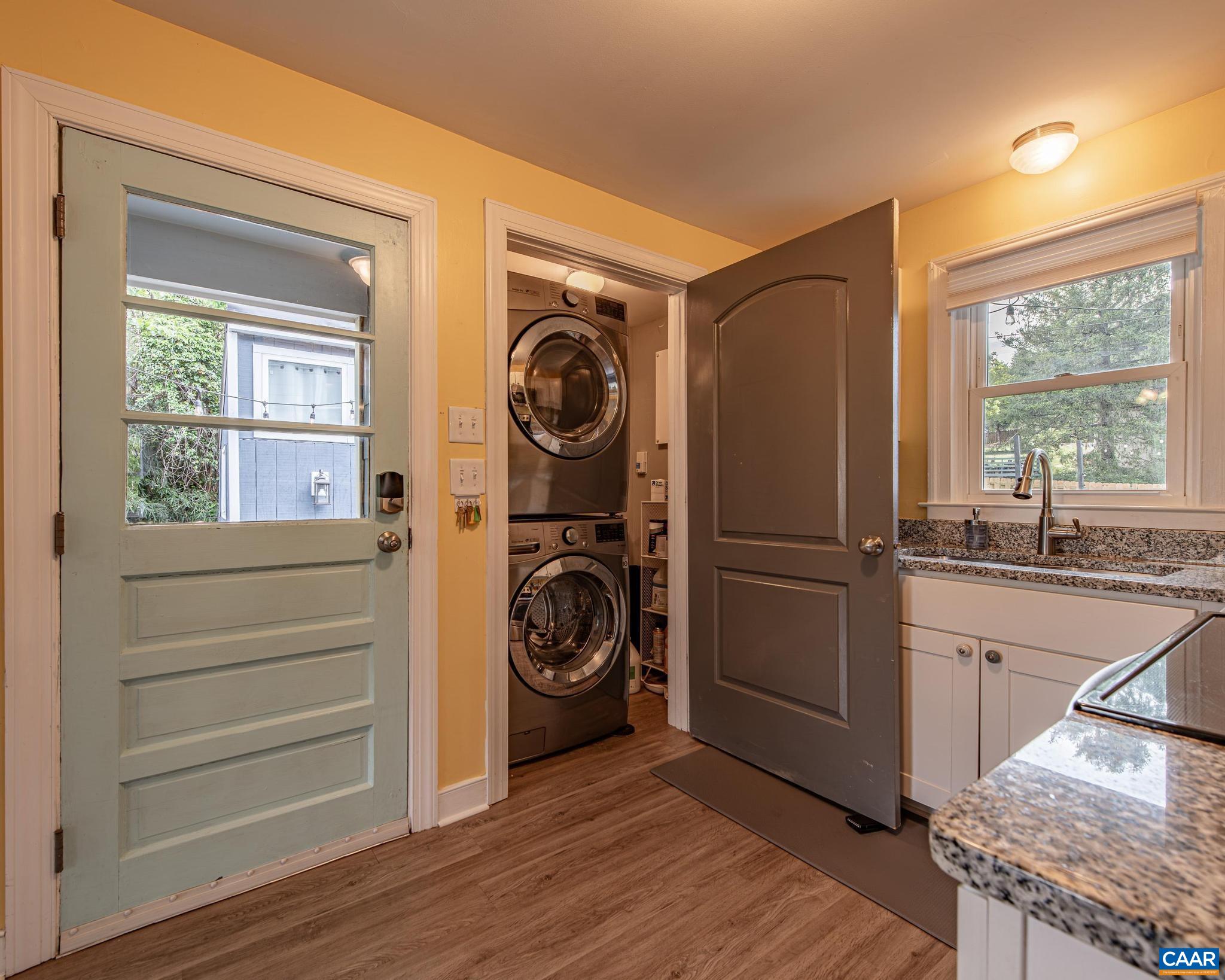 1304 BELLEVIEW AVE, CHARLOTTESVILLE, Virginia 22901, 5 Bedrooms Bedrooms, ,3 BathroomsBathrooms,Residential,1304 BELLEVIEW AVE,676703 MLS # 676703