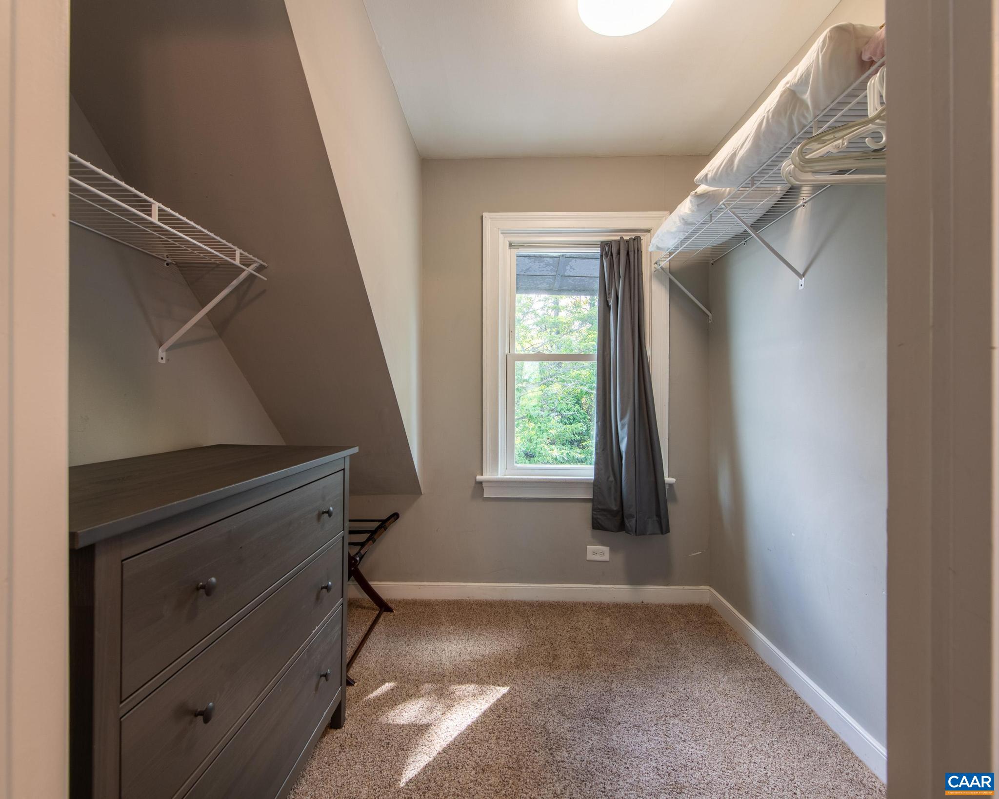 1304 BELLEVIEW AVE, CHARLOTTESVILLE, Virginia 22901, 5 Bedrooms Bedrooms, ,3 BathroomsBathrooms,Residential,1304 BELLEVIEW AVE,676703 MLS # 676703