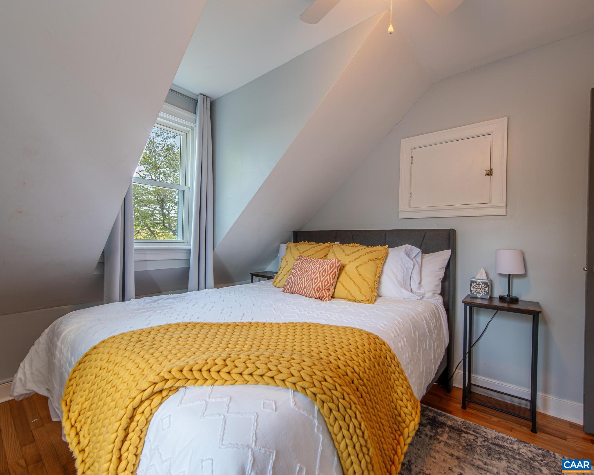 1304 BELLEVIEW AVE, CHARLOTTESVILLE, Virginia 22901, 5 Bedrooms Bedrooms, ,3 BathroomsBathrooms,Residential,1304 BELLEVIEW AVE,676703 MLS # 676703