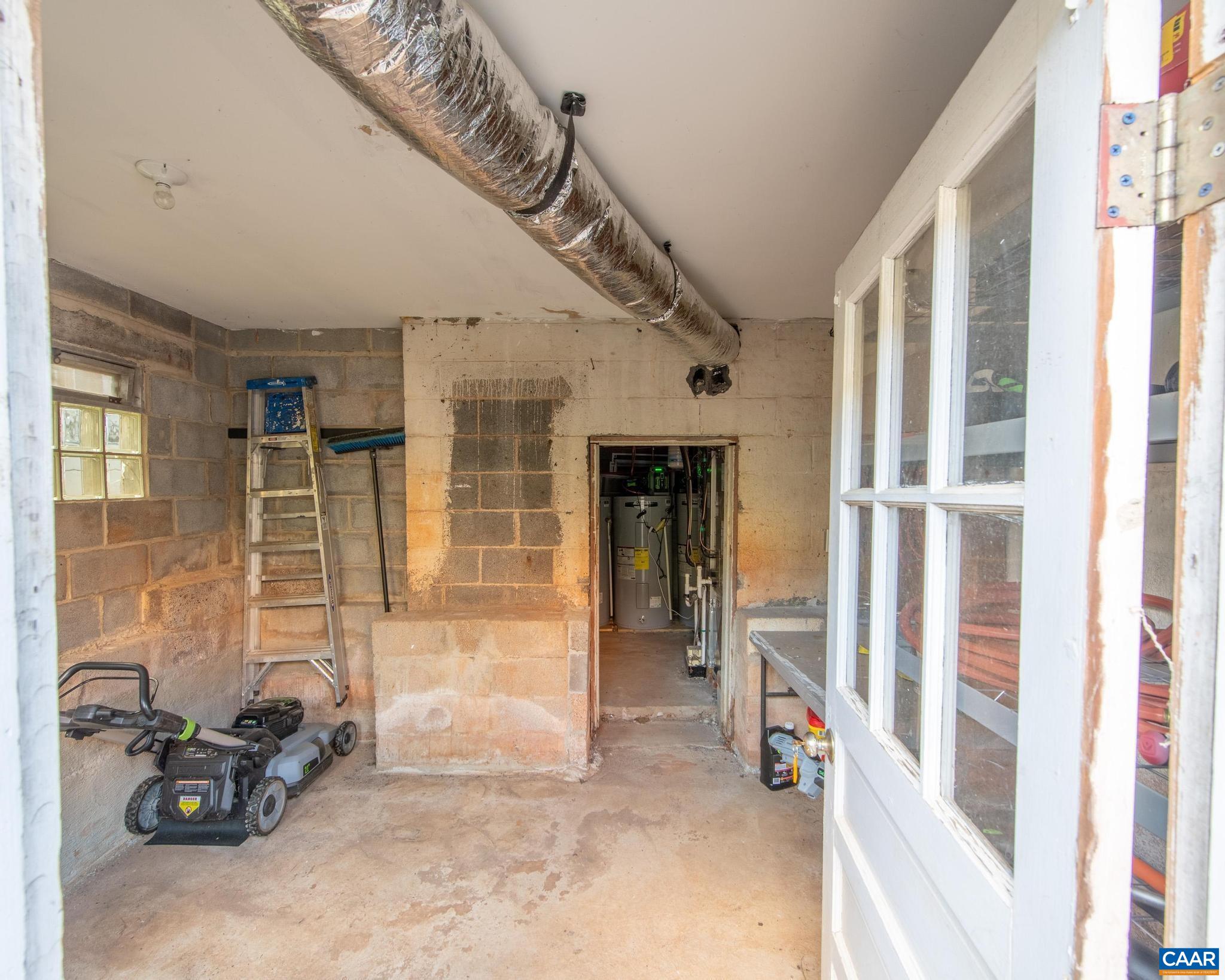 1304 BELLEVIEW AVE, CHARLOTTESVILLE, Virginia 22901, 5 Bedrooms Bedrooms, ,3 BathroomsBathrooms,Residential,1304 BELLEVIEW AVE,676703 MLS # 676703