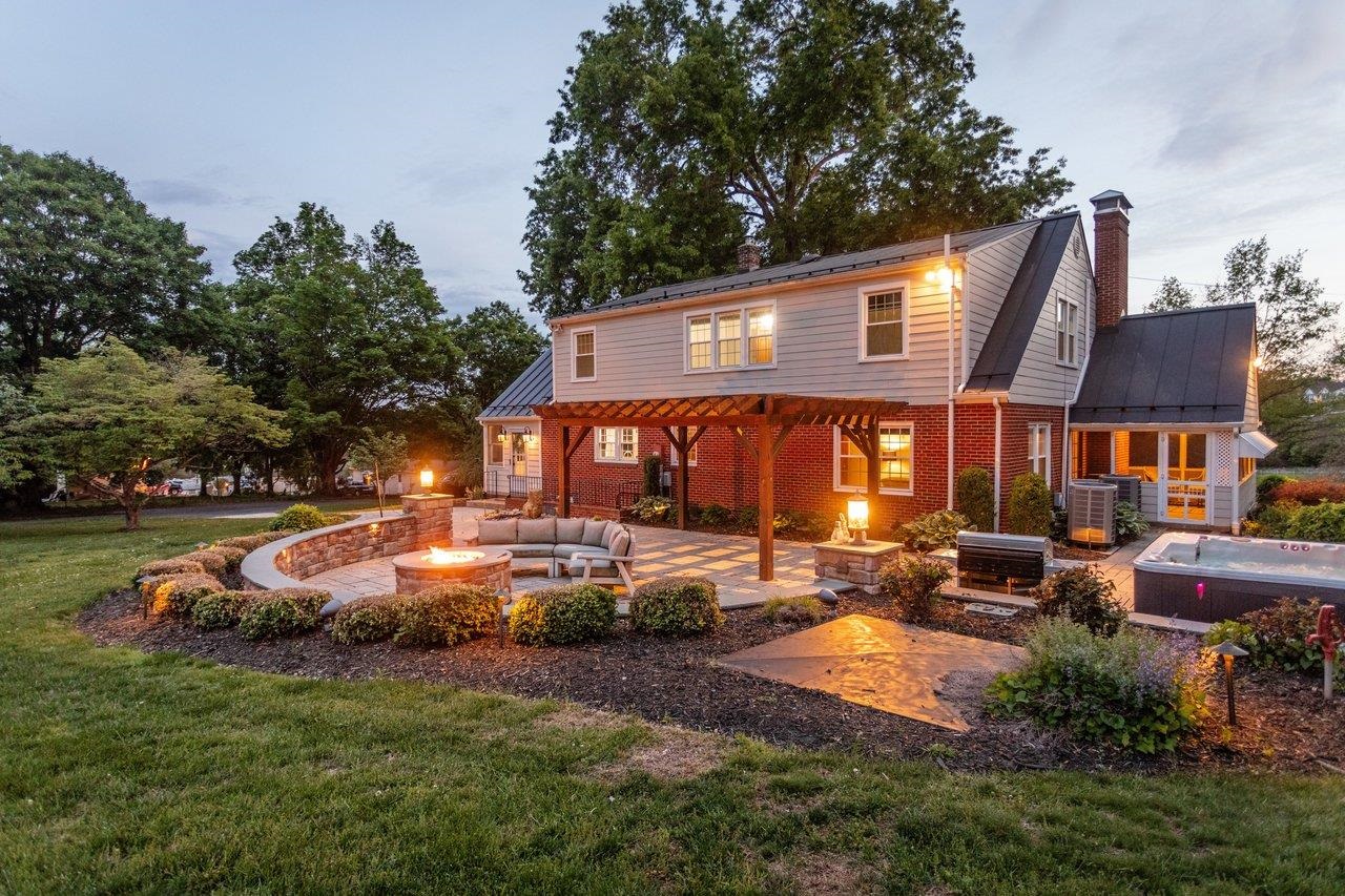 4111 SPOTSWOOD TRL, PENN LAIRD, Virginia 22846, 5 Bedrooms Bedrooms, ,3 BathroomsBathrooms,Residential,4111 SPOTSWOOD TRL,676929 MLS # 676929