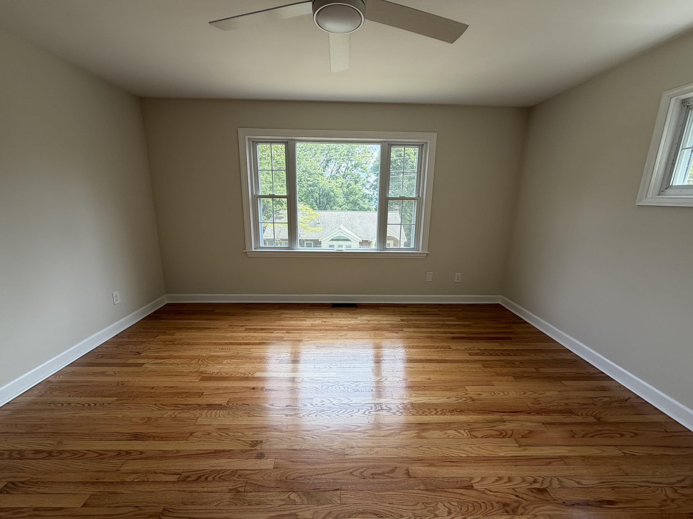 212 SKYLAND DR, STAUNTON, Virginia 24401, 3 Bedrooms Bedrooms, ,2 BathroomsBathrooms,Residential,212 SKYLAND DR,676969 MLS # 676969